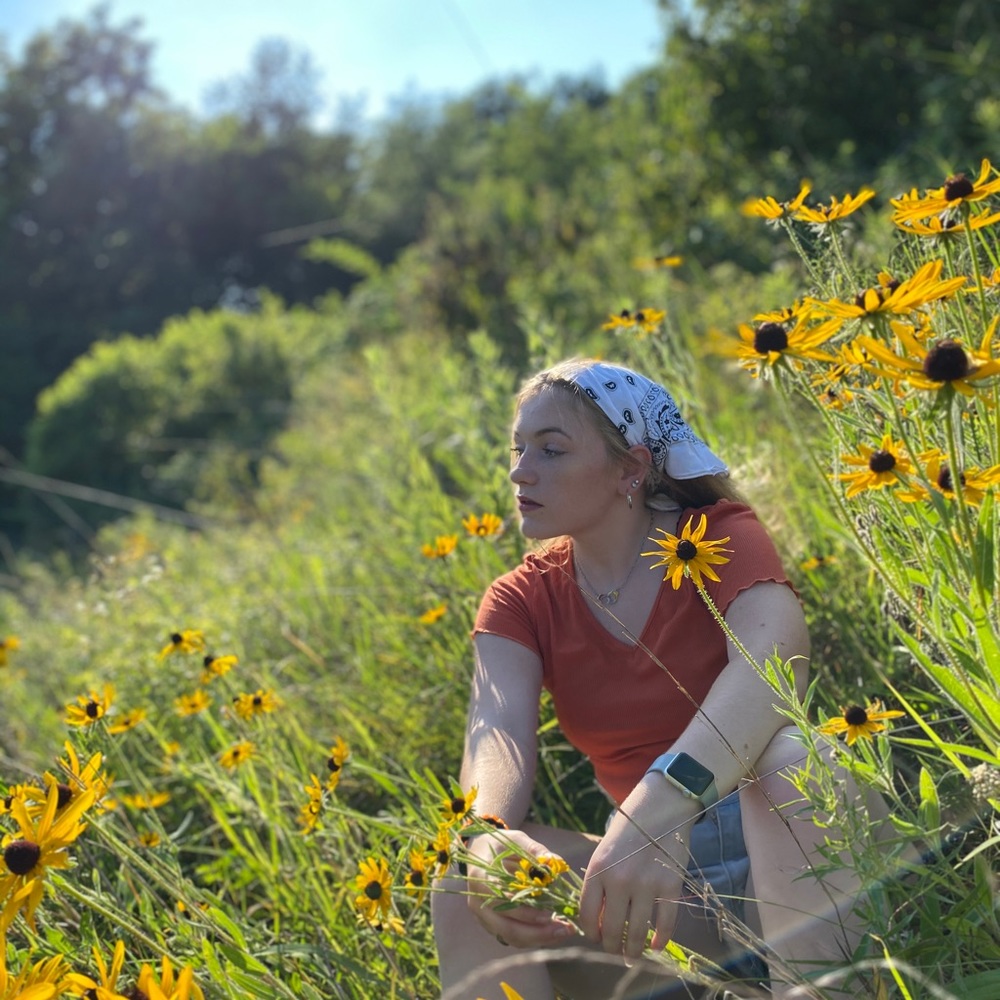 Meet your Posher, Caitlyn